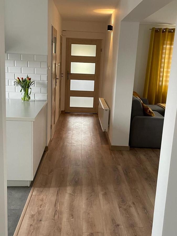 Apartament Monaberg Apartment ลอมนิซา ภายนอก รูปภาพ